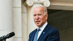 Joe Biden ne prévoit pas de confinement face au variant Omicron