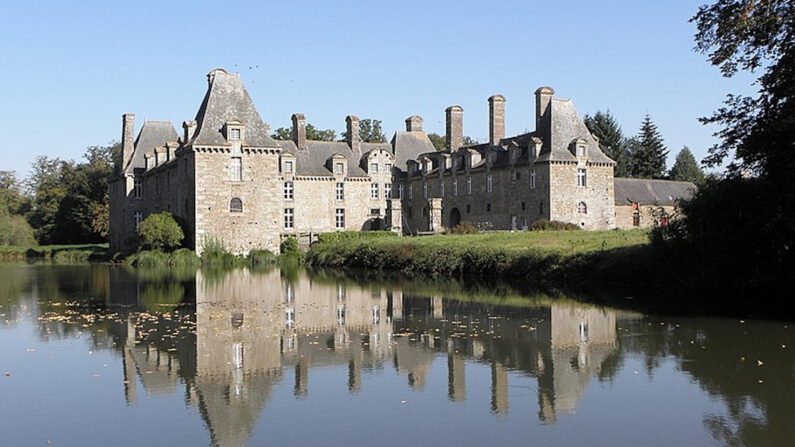 Le château du Rocher-Portail en Ille-et-Vilaine. (Crédit : GO69)
