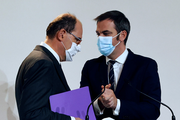Le Premier ministre Jean Castex et le ministre de la Santé Olivier Véran. (Photo : LUDOVIC MARIN/AFP via Getty Images)