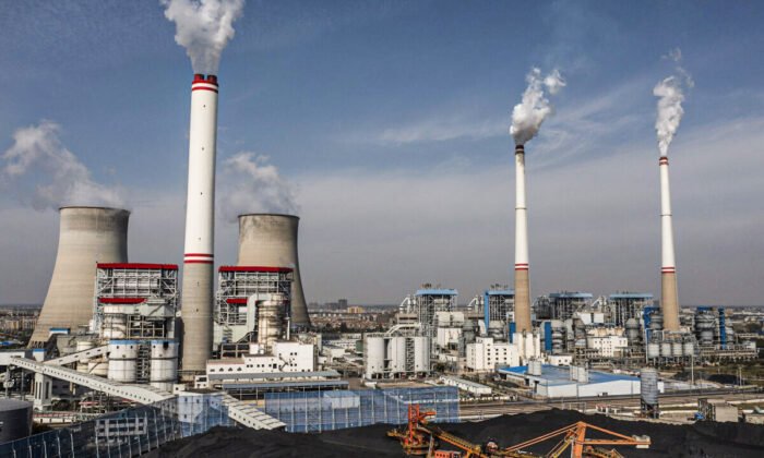 Une centrale au charbon à Hanchuan, dans la province chinoise du Hubei, le 11 novembre 2021. (Getty Images)