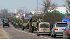 La Russie lance des manœuvres militaires près de l’Ukraine et en Crimée annexée