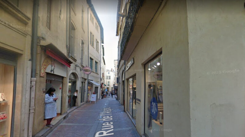 Rue de l'Aspic
Nîmes, Occitanie (Street View - Google maps)
