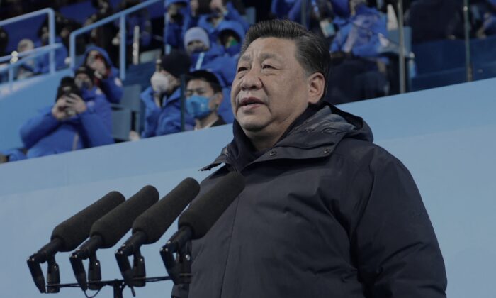 Le dirigeant chinois Xi Jinping déclare l'ouverture des Jeux olympiques d'hiver de Pékin 2022 au Stade national de Pékin, le 4 février 2022. (Ju Peng/AFP via Getty Images)