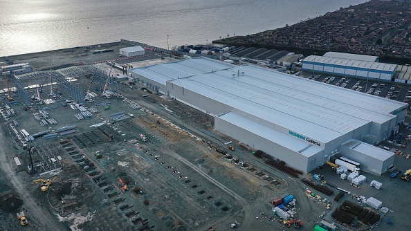 L'usine de pales Siemens Gamesa à Hull, dans le nord-est de l'Angleterre, le 28 janvier 2022. Photo de Paul ELLIS / AFP via Getty Images.