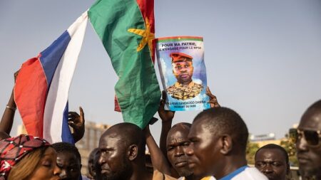 Burkina: une commission créée par la junte propose une transition de 30 mois