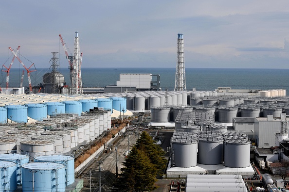 -Après la catastrophe de la centrale nucléaire de Fukushima déclenchée par un tsunami dévastateur, le nettoyage et le démantèlement se poursuivent dans l'installation paralysée le 3 février 2020. Photo de KAZUHIRO NOGI/AFP via Getty Images.