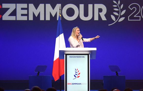 Marion Maréchal lors de l'ouverture du meeting de campagne Reconquete ! et candidat à l'élection présidentielle de 2022 Eric Zemmour à Toulon, le 6 mars 2022. (Photo : CLEMENT MAHOUDEAU/AFP via Getty Images)
