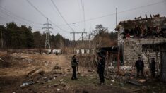 Ukraine : frappe russe contre une base près de la frontière polonaise, affirme Kiev