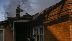 Ukraine: bombardement russe sur un quartier résidentiel de Kiev
