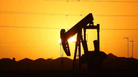 Plus de la moitié des Québécois sont favorables à ce que la province développe ses propres ressources pétrolières selon un sondage