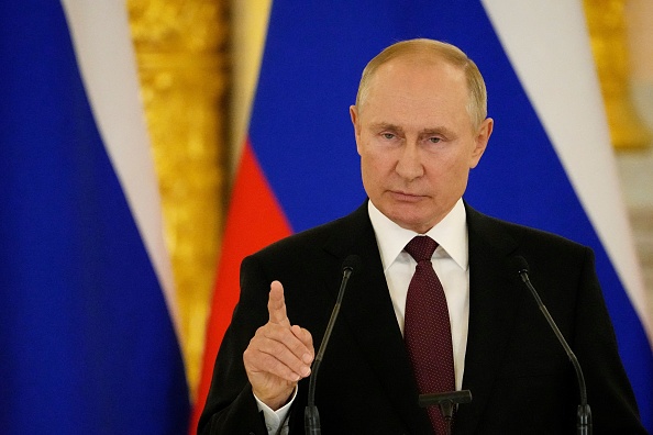 Le Président russe Vladimir Poutine.   (Photo : ALEXANDER ZEMLIANICHENKO/POOL/AFP via Getty Images)