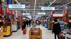Intermarché d’Angoulême : un retraité « en difficultés financières » n’arrive pas à payer ses courses, une cliente les lui paie