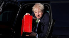 Boris Johnson célèbre les « gens de fer » après son voyage en Ukraine en train