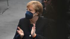 Angela Merkel assume son refus de 2008 d’accueillir l’Ukraine dans l’Otan