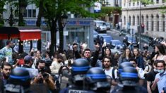 Présidentielle 2022 : la Sorbonne dégradée et vandalisée par des centaines d’étudiants d’extrême gauche furieux des résultats du premier tour de la présidentielle