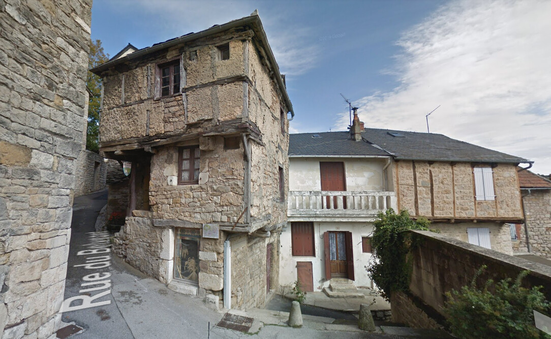 Star d'Internet, cette maison qui a plus de 500 ans est l'une des plus vieilles de l'Aveyron