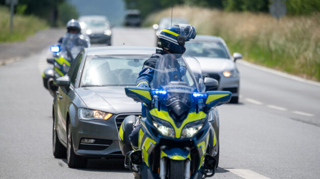 Un motard de la gendarmerie tué dans un accident dans le Calvados