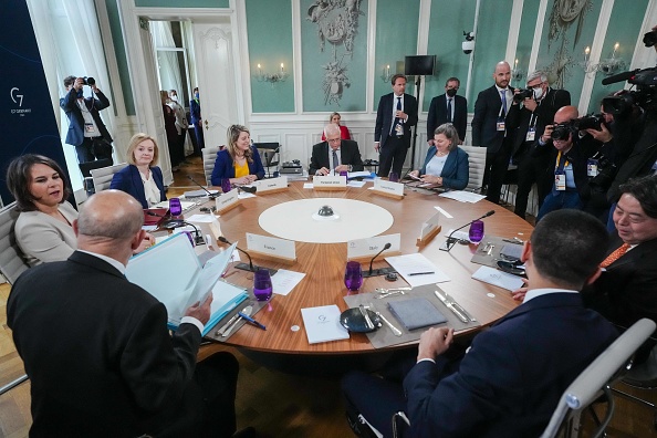 La réunion des ministres des Affaires étrangères du G7 à Wangels, dans le nord de l'Allemagne, le 13 mai 2022. Photo de Kay NIETFELD/POOL/AFP via Getty Images.