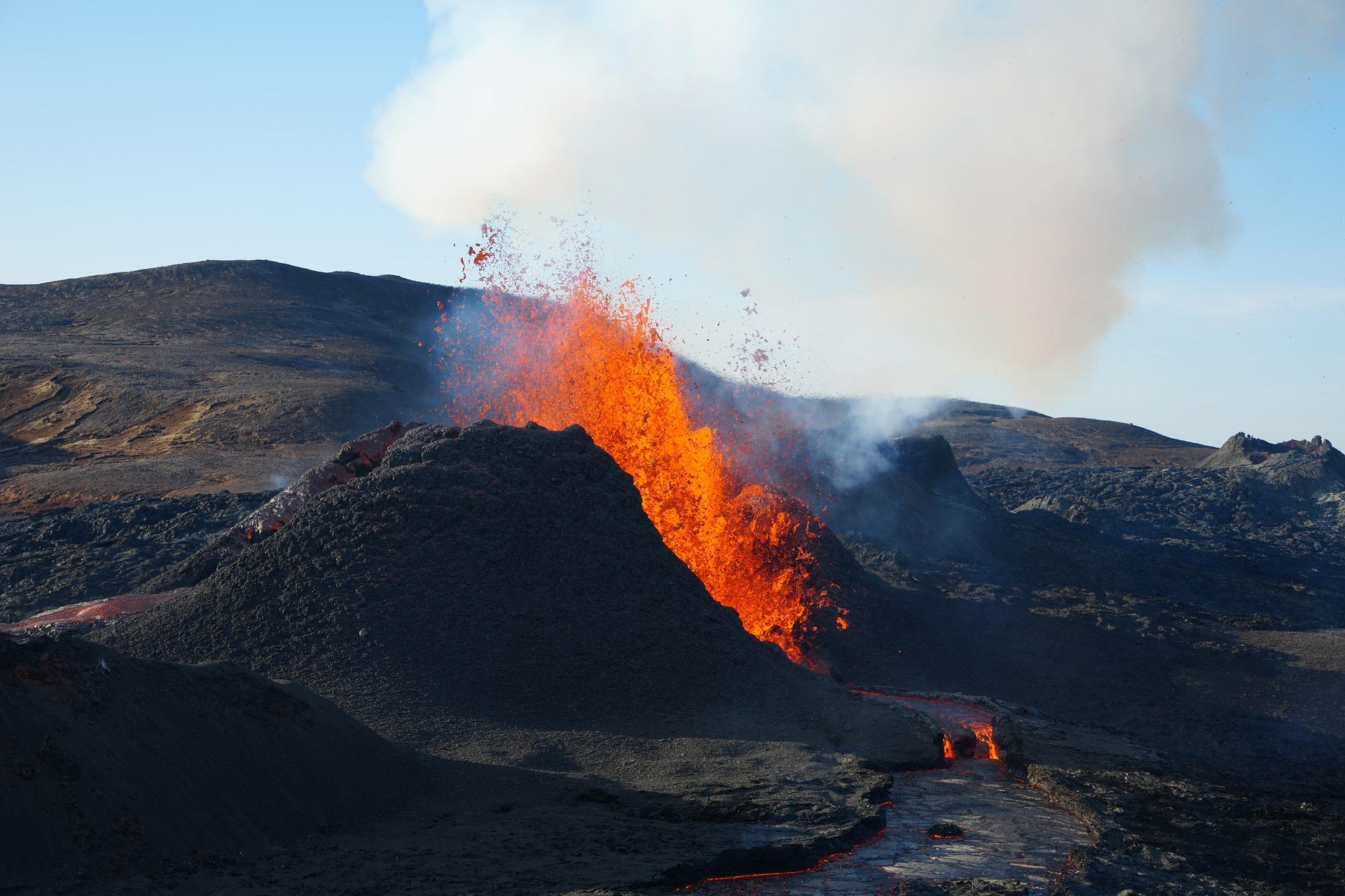 L'éruption volcanique des îles Tonga, la plus importante jamais documentée selon les scientifiques