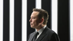 « Le peuple a parlé »: Elon Musk annonce le rétablissement des comptes suspendus sur Twitter