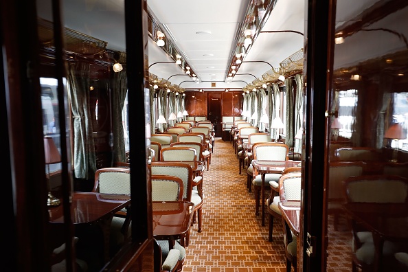 Le légendaire train "Orient Express". (FRANCOIS GUILLOT/AFP via Getty Images)
