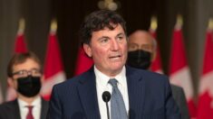Covid-19: le Canada annonce la fin des mesures sanitaires aux frontières