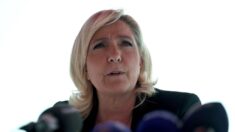 Incidents au Stade de France : « Le mensonge du ministre est gravissime », dénonce Marine Le Pen qui demande la démission de Gérald Darmanin