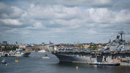 Manœuvres russes en mer Baltique, en pleines tensions avec l’Otan