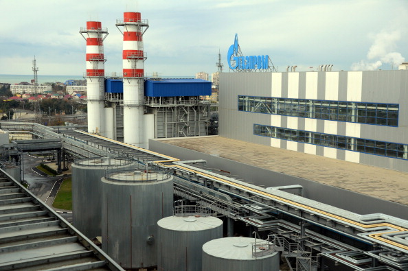 -Illustration -Une vue de la centrale thermique Adler construite par le géant gazier russe Gazprom à Sotchi le 30 novembre 2013. Photo YURI KADOBNOV/AFP via Getty Images.