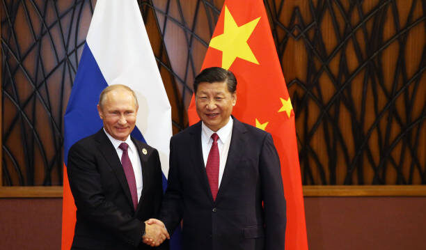 Guerre en Ukraine : la Russie devient le premier fournisseur de pétrole de la Chine