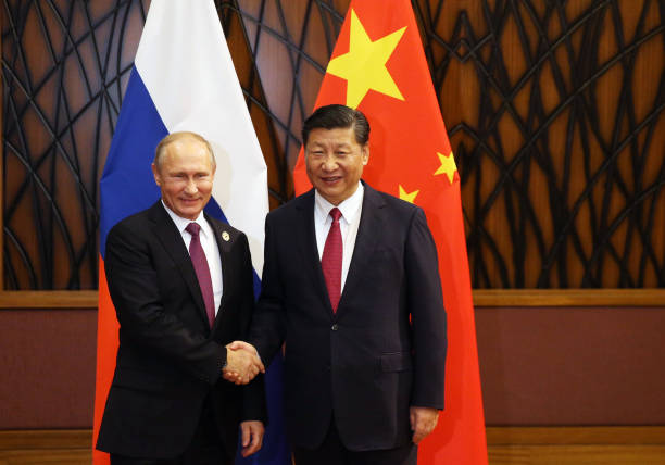 Le Président russe Vladimir Poutine et le leader chinois Xi Jinping. (Photo :  KONSTANTIN ZAVRAZHIN/AFP via Getty Images)