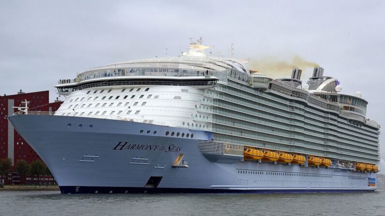 L'Harmony of the Seas - Par kees torn — Harmony of the Seas, CC BY-SA 2.0, https://commons.wikimedia.org/w/index.php?curid=48998971