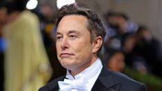 Elon Musk contre-attaque et dépose sa réponse face aux poursuites de Twitter