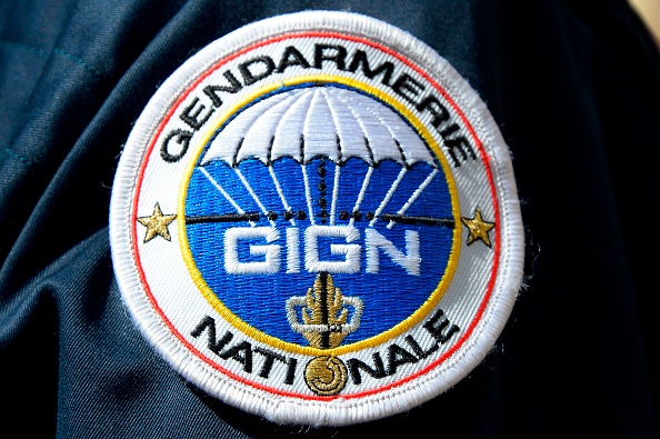 Signe du GIGN, une unité spéciale de la gendarmerie française.  (BERTRAND GUAY / AFP) (Photo by BERTRAND GUAY/AFP via Getty Images)
