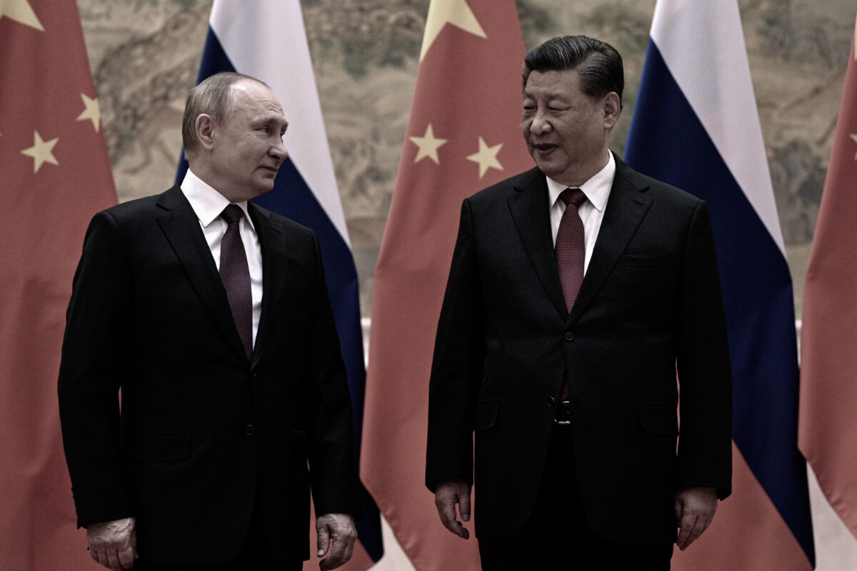 Sommet de l'OTAN: l'Occident doit contrer l'alliance sino-russe