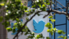 Twitter arrête de censurer Epoch Times après avoir suscité une vague d’indignation