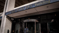 Un bulletin du FBI annonce une menace d’attentat à la bombe et des appels à la «guerre civile» suite à la descente chez Trump