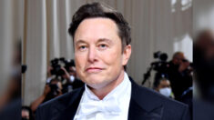 Contre-plainte d’Elon Musk: le milliardaire accuse Twitter de fraude
