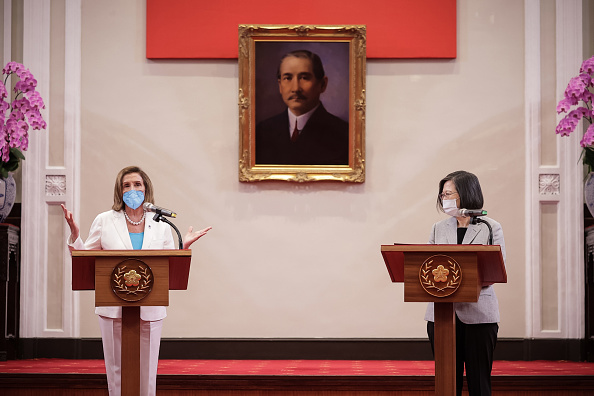 Les sites internet du gouvernement taïwanais ont été temporairement inaccessibles, durant la visite de la présidente de la Chambre des représentants américaine Nancy Pelosi. Photo par Handout/Getty Images.