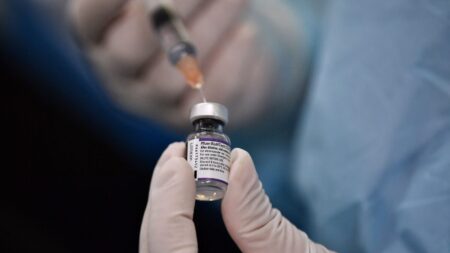 Nouvelle étude: 29% des jeunes vaccinés contre le Covid par Pfizer ont souffert de problèmes cardiaques