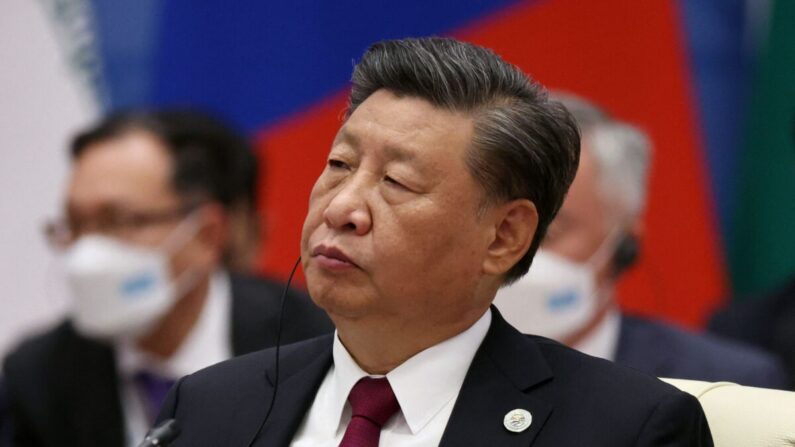 Le secrétaire général du Parti communiste chinois, Xi Jinping, lors du sommet des dirigeants de l'Organisation de coopération de Shanghai (OCS) à Samarkand, en Ouzbékistan, le 16 septembre 2022. (Sergei Bobylyov/Sputnik/AFP via Getty Images)