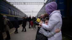 Les chemins de fer ukrainiens « continuent à travailler » malgré les bombes