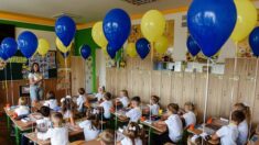 En Ukraine, la rentrée scolaire au bruit des canons d’Antonina