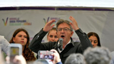 Jean-Luc Mélenchon repart en 4×4 après un discours sur l’écologie: «Fais comme je dis, mais ne fais pas comme je roule»