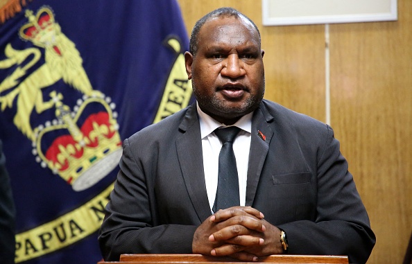 Le Premier ministre de Papouasie-Nouvelle-Guinée, James Marape, a appelé la population à la prudence le 9 septembre 2022. Photo d'Andrew KUTAN/ AFP via Getty Images.