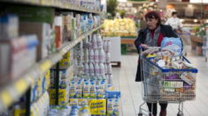 Prix du lait : le gouvernement presse les supermarchés à accepter des hausses de tarifs demandées par les producteurs de lait