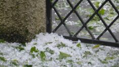 « Des tapis de neige dans les rues », un « torrent d’eau »: un orage de grêle dévaste des bâtiment à Imphy dans la Nièvre