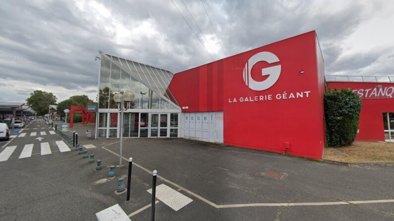 Supermarché Géant Casino à Lons - Google maps