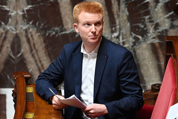 Adrien Quatennens à l'Assemblée nationale le 3 août 2022. (Photo by ALAIN JOCARD/AFP via Getty Images)