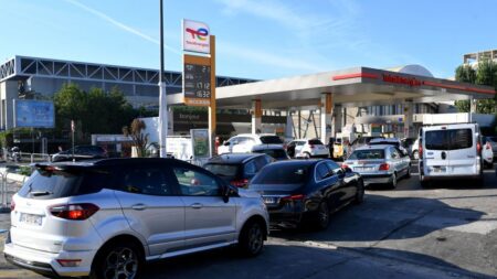 Pénurie de carburants: Colère des automobilistes, la grève des salaires se poursuit chez TotalEnergies
